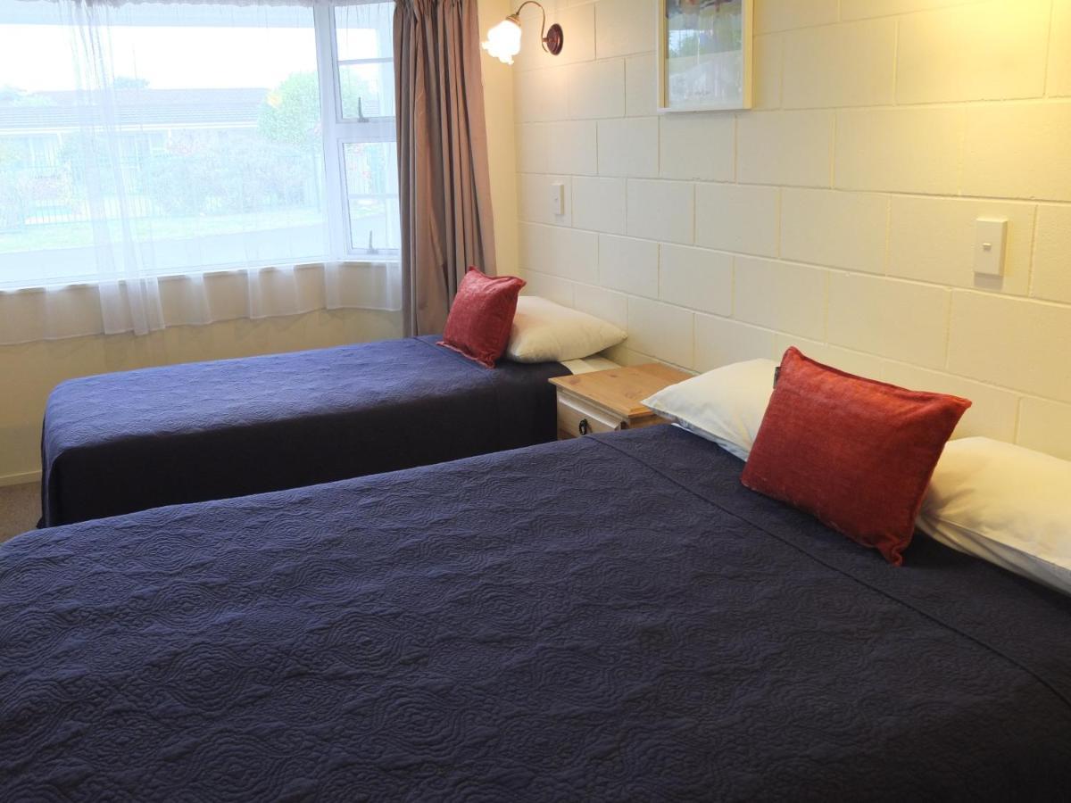 Colonial Court Motel Cambridge Zewnętrze zdjęcie